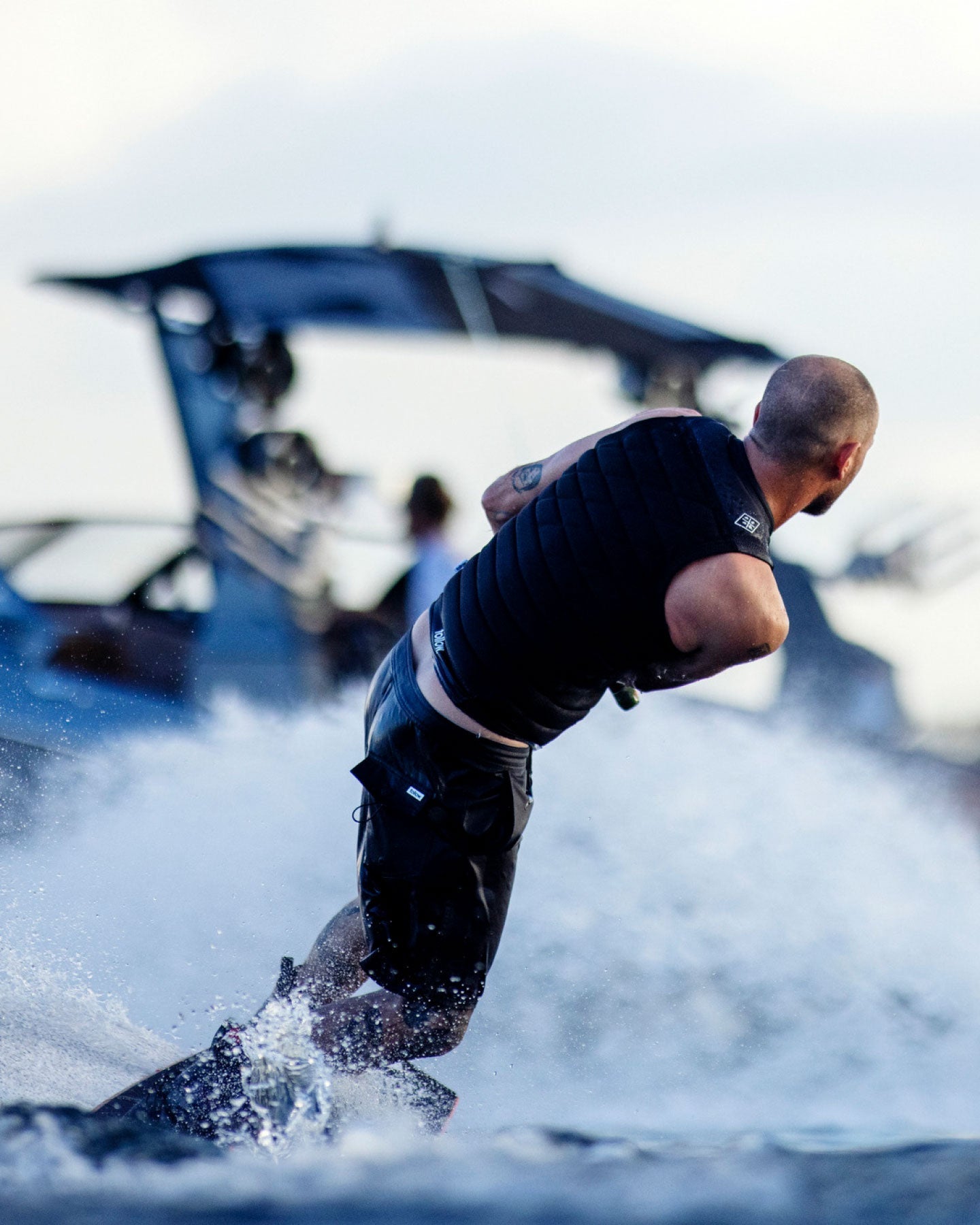 FOLLOW B.P 2022 Pro Mens Impact Wake Vest