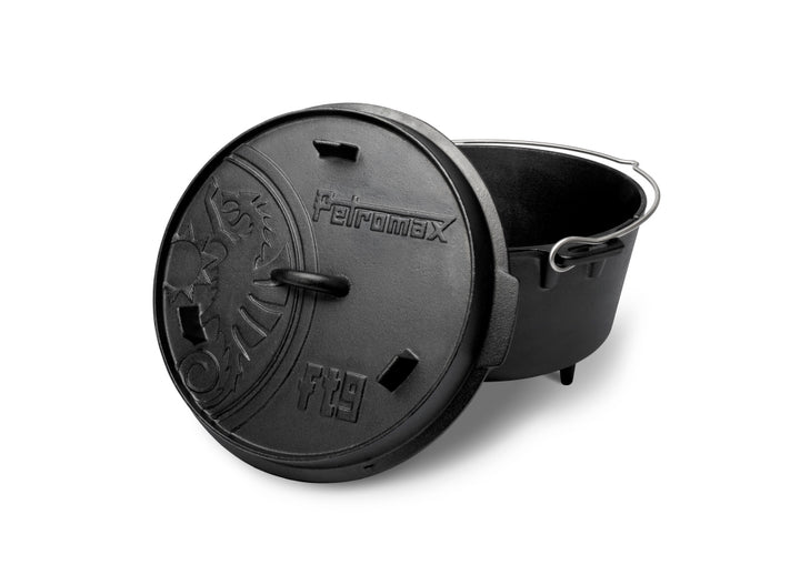 Petromax 7.5L Cast Iron Dutch Oven With Legs FT9
