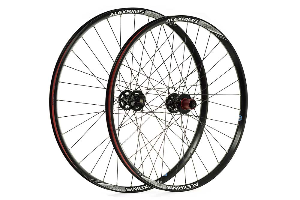 RSP Front 15mm bolt through Alex Volar 3.0 Tubeless ready 26 ,