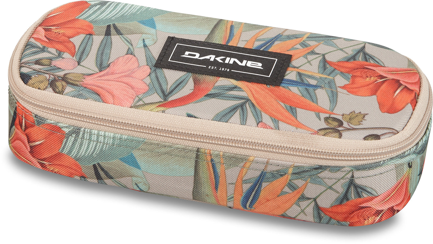 DAKINE SCHOOL CASE