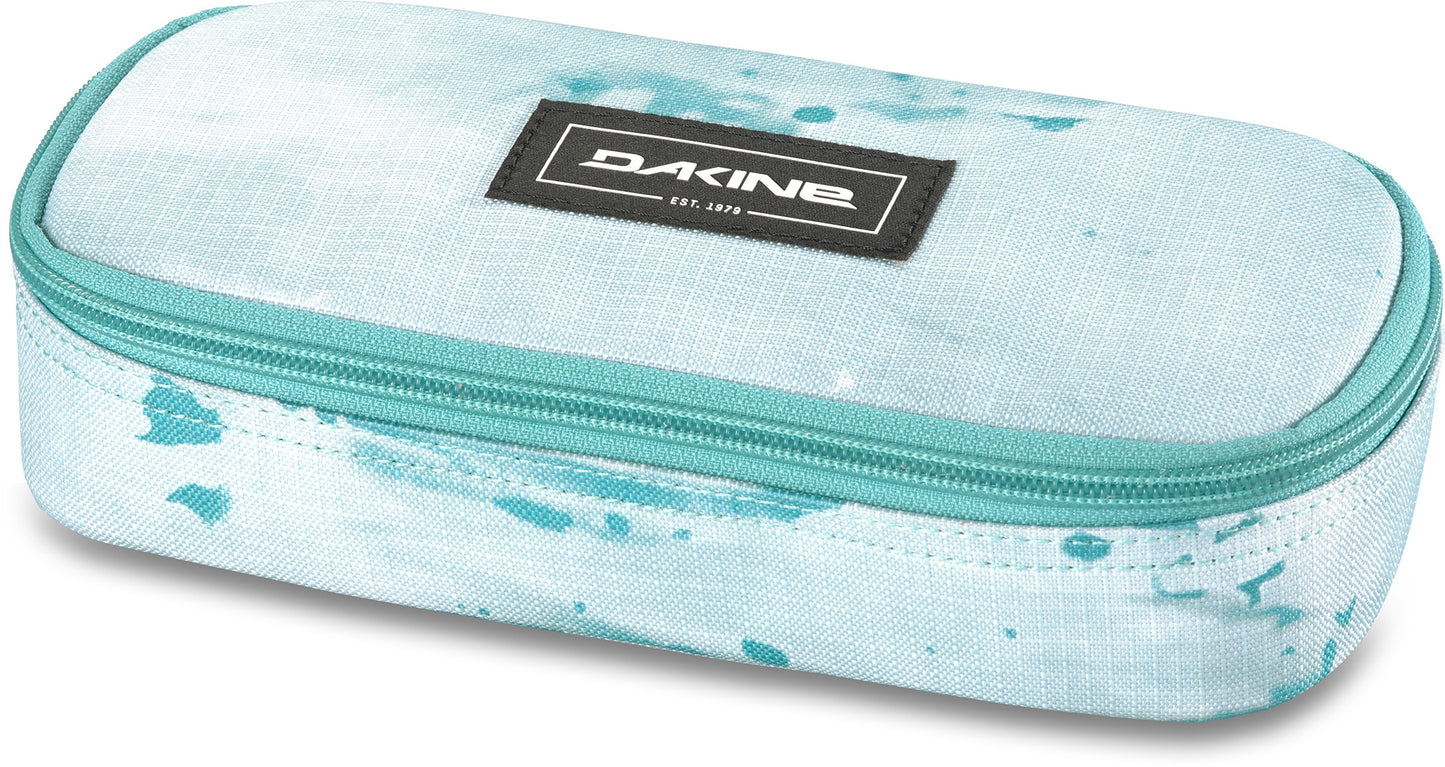 DAKINE SCHOOL CASE