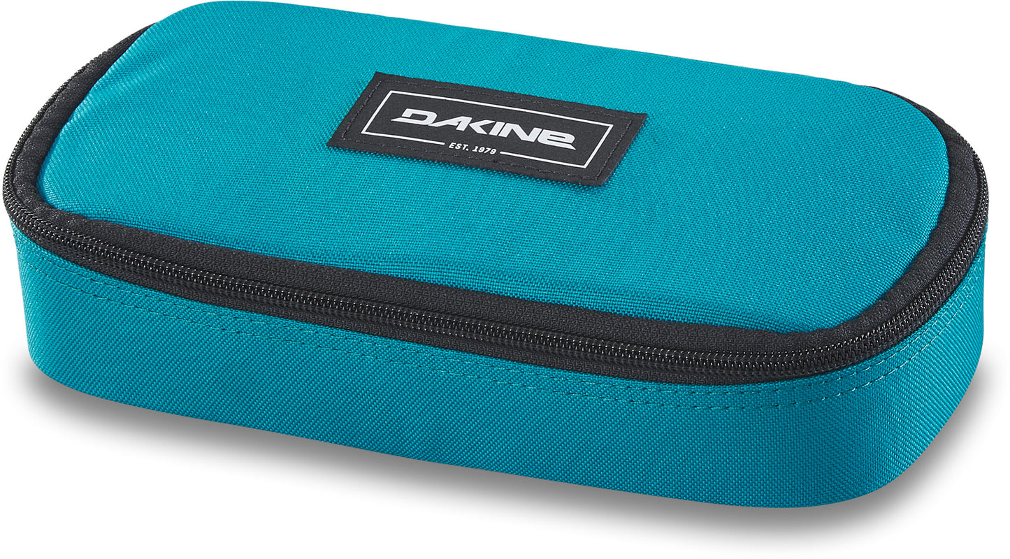 DAKINE SCHOOL CASE