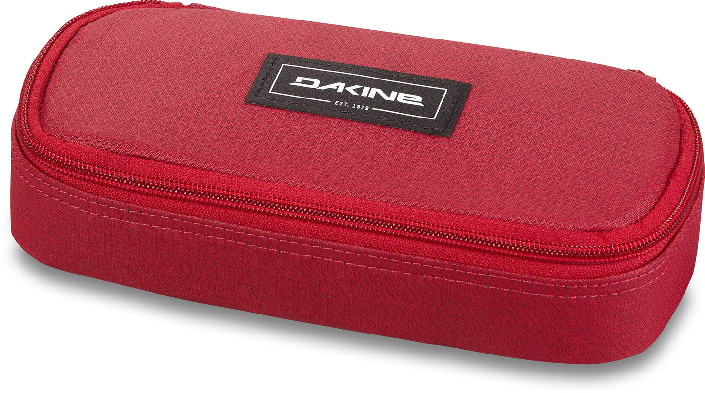 DAKINE SCHOOL CASE