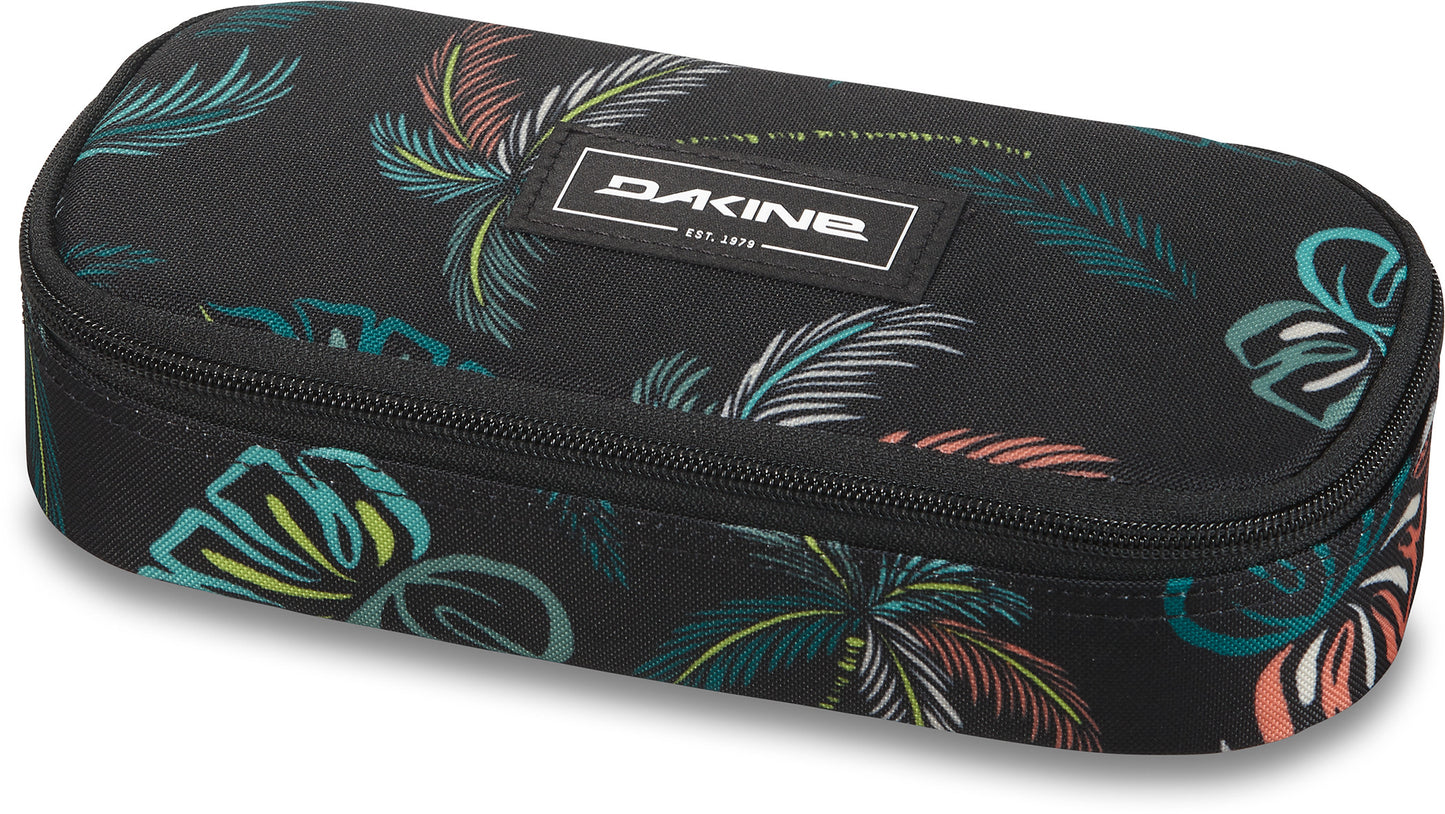 DAKINE SCHOOL CASE