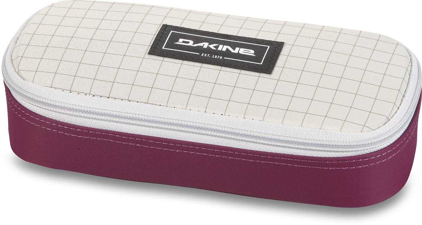 DAKINE SCHOOL CASE
