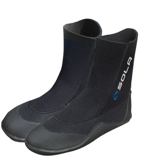 Sola 5mm Adult Pull On Boots