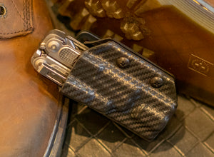 Étui Kydex Clip &amp; Carry : Leatherman FREE P4 - Fibre de carbone noire