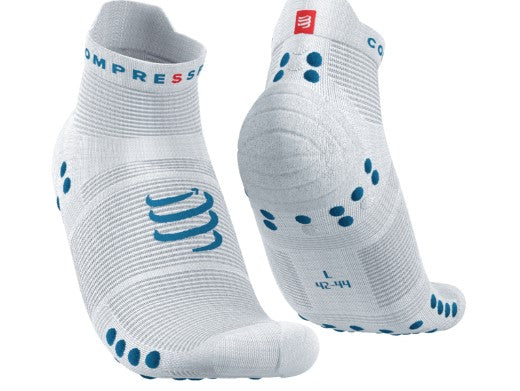 Compressport Pro Racing Socken V4.0 Run Low – Weiß/Fjordblau